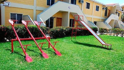 Apart Hotel Villa Nuria San Pedro Sula Exterior foto